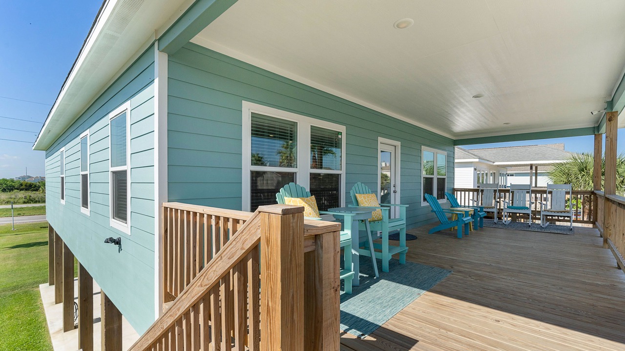Photo of Patio Balcony in Pirates Beach