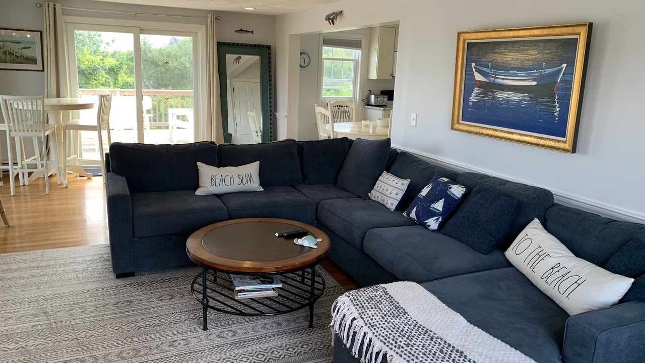 Photo of Livingroom in Dennis