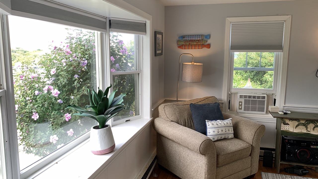 Photo of Livingroom in Dennis
