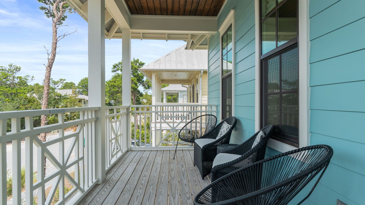 Photo of Patio Balcony in Lakeside at Blue Mountain Beach