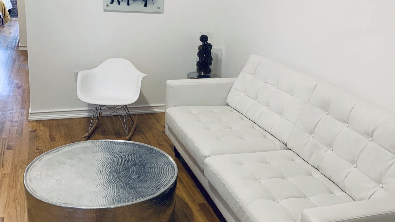 Photo of Livingroom in Hamilton Heights