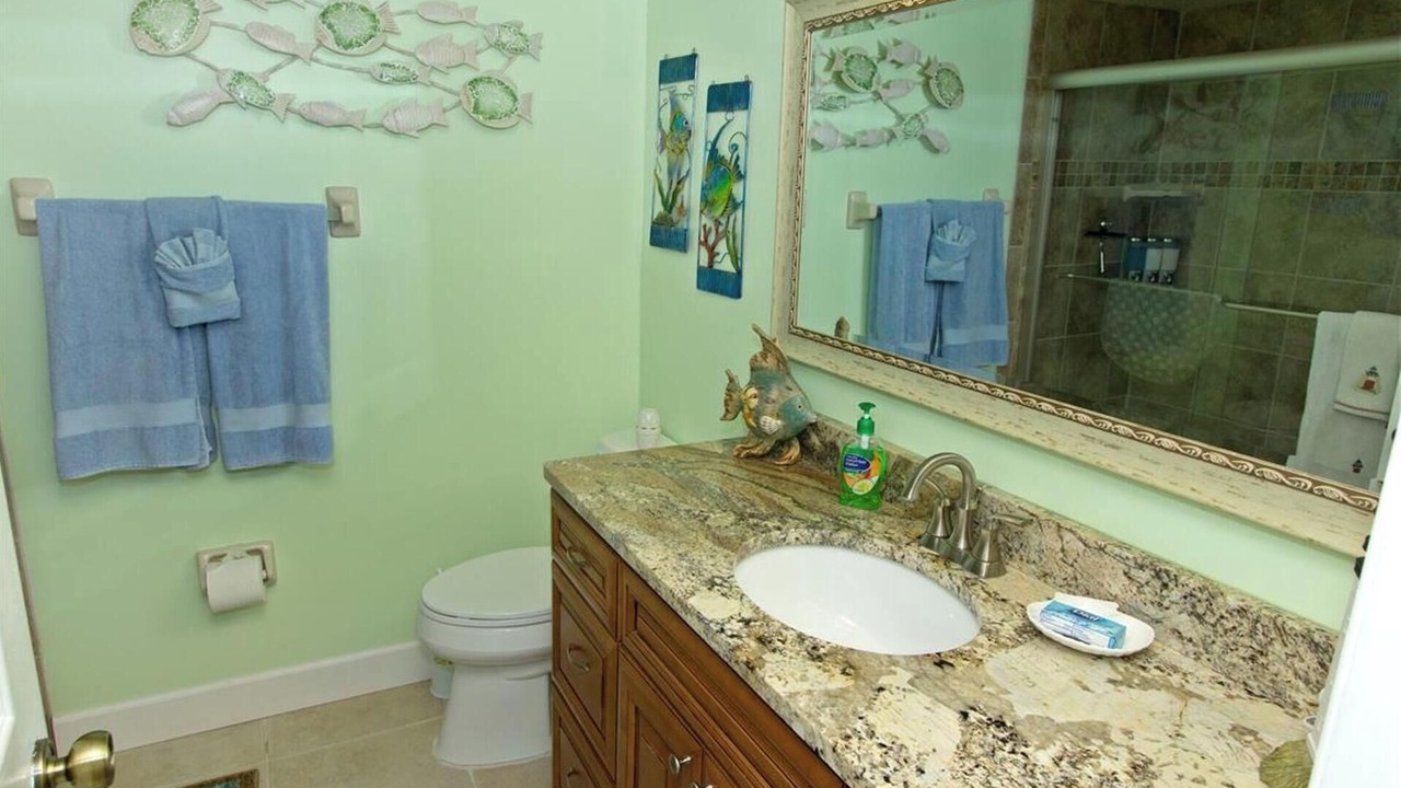 Photo of Bathroom in Cocoa Beach