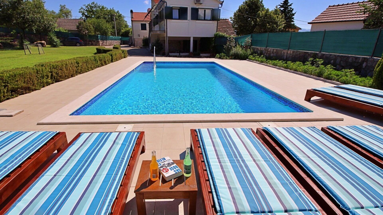 Photo of Outdoor in Caporice