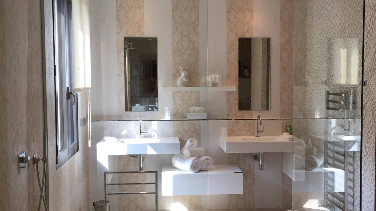 Photo of Bathroom in Montfavet