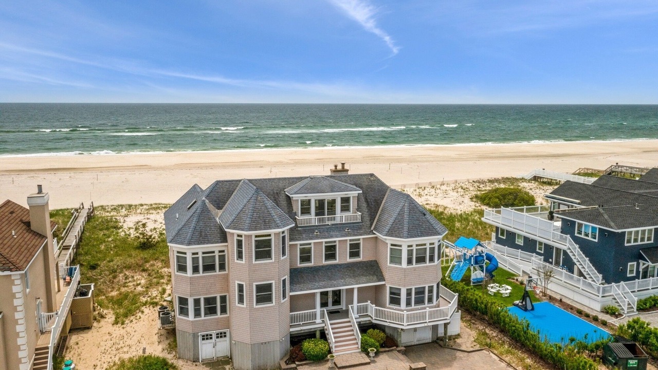 Photo of Others in West Hampton Dunes