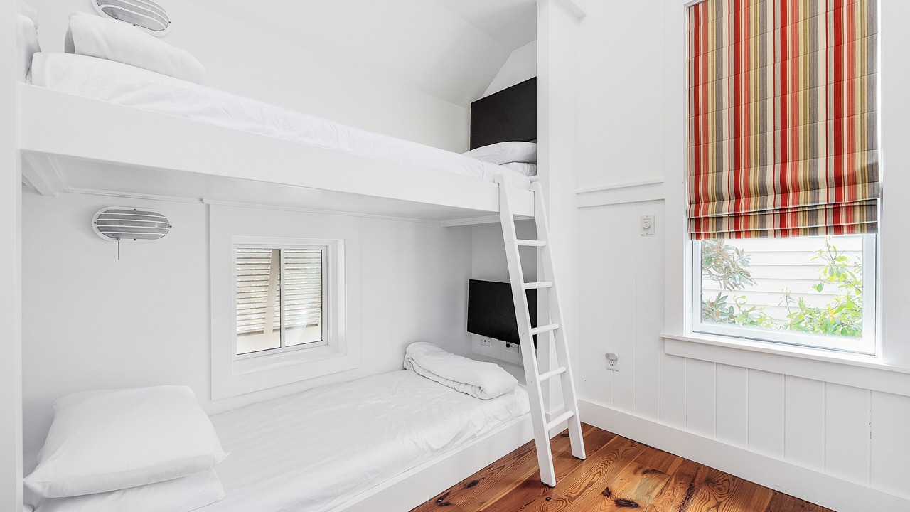 Photo of Bedroom in Gulf District