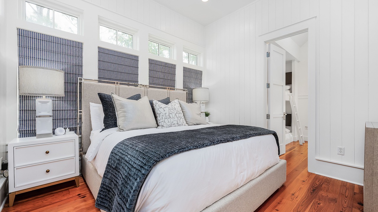 Photo of Bedroom in Gulf District
