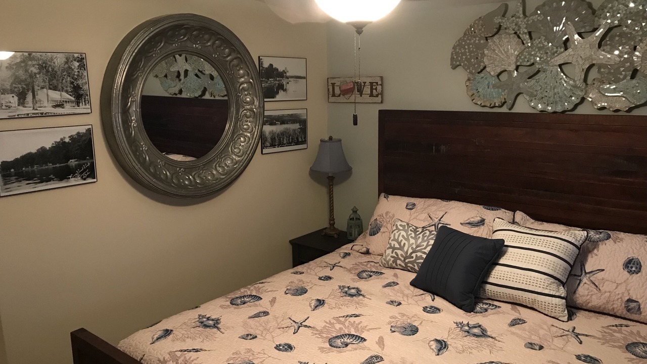Photo of Bedroom in Geneseo