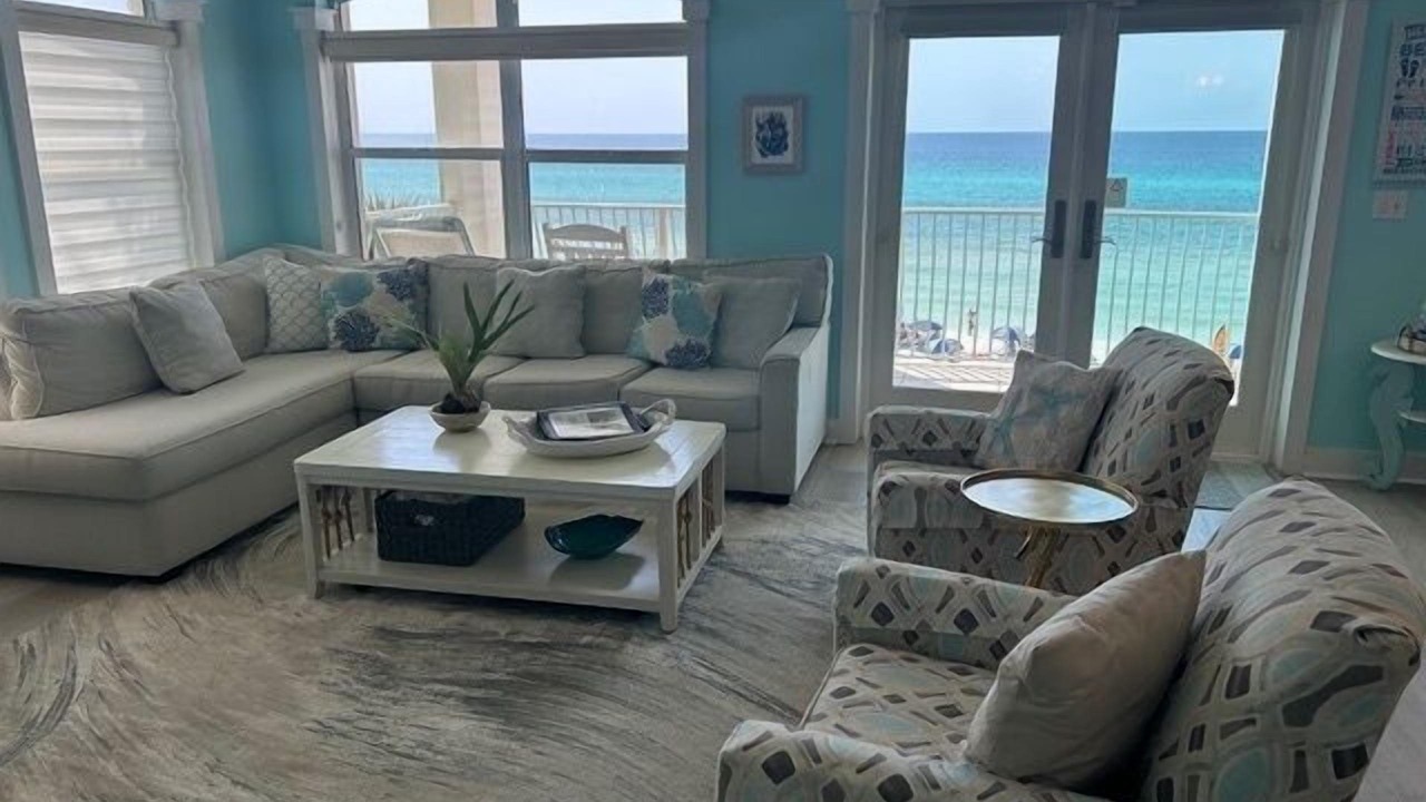 Photo of Livingroom in Santa Rosa Beach