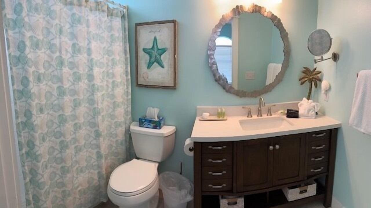 Photo of Bathroom in Santa Rosa Beach
