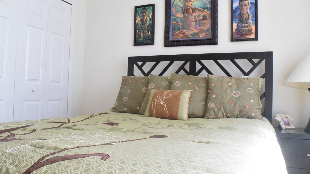 Photo of Bedroom in Windsor Palms