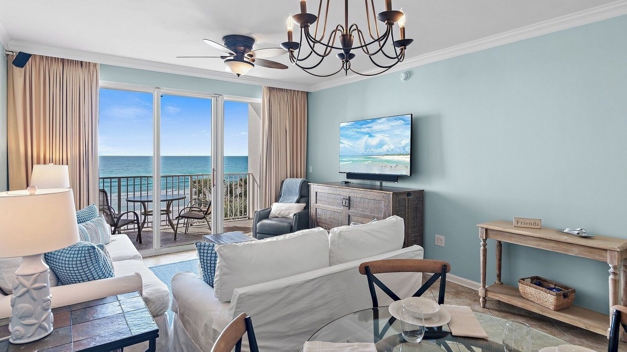 Photo of Livingroom in Miramar Beach