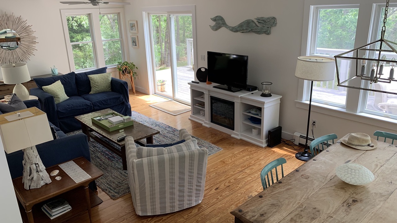 Photo of Livingroom in West Tisbury
