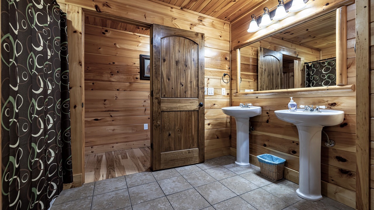 Photo of Bathroom in Stanley