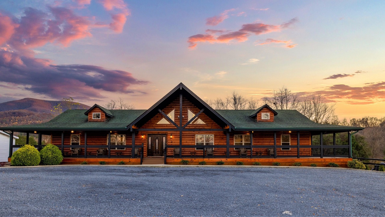 Photo of Outdoor in Stanley