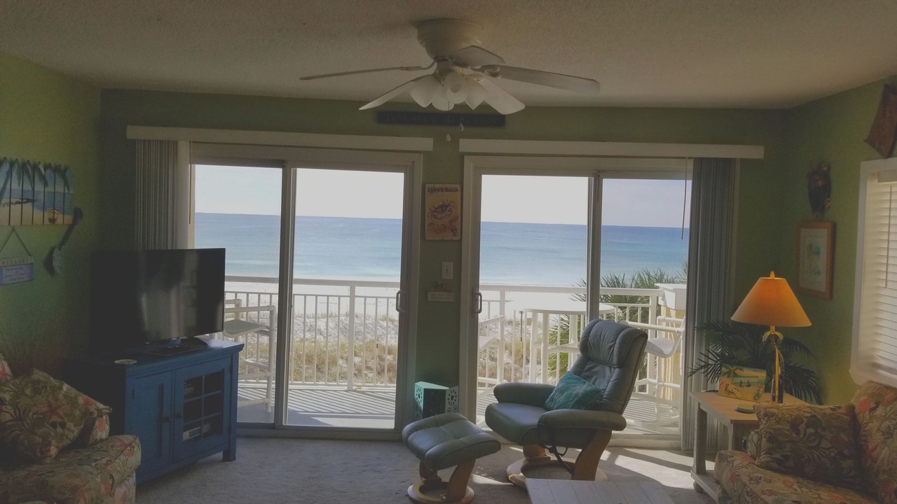 Photo of Livingroom in Fort Walton Beach