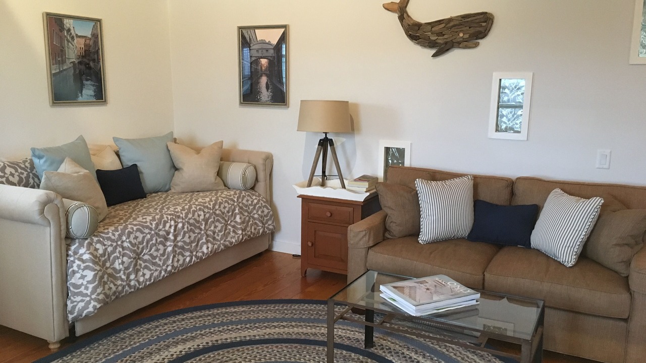 Photo of Livingroom in Nantucket Town