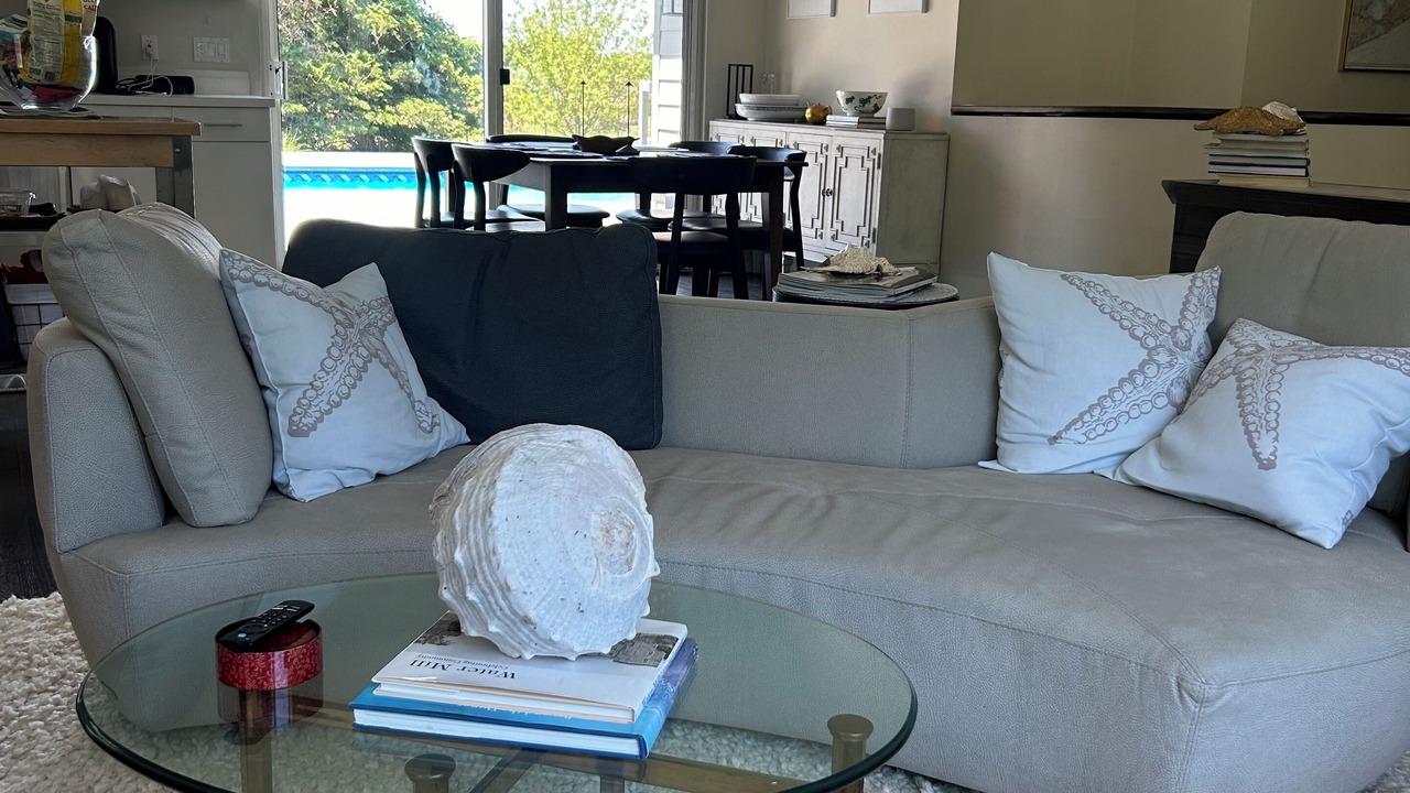 Photo of Livingroom in Water Mill