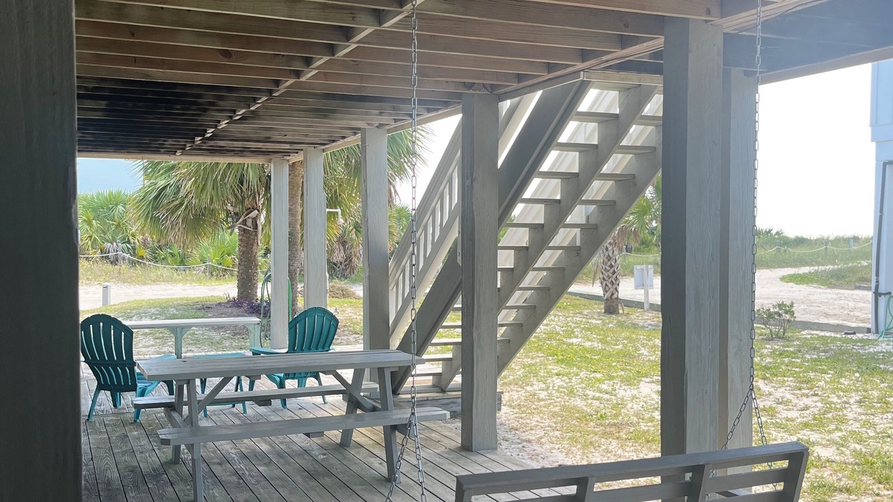 Photo of Patio Balcony in Indian Pass