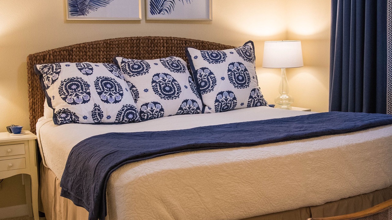 Photo of Bedroom in Gulf Place