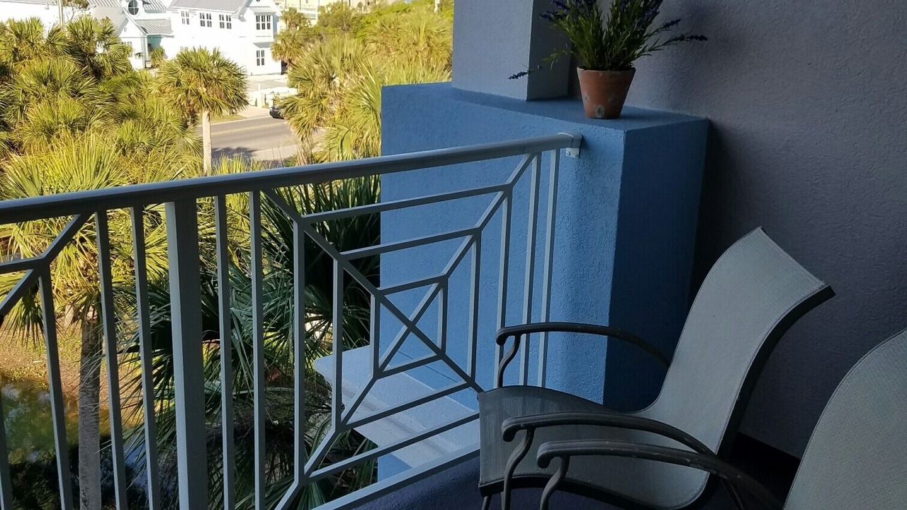 Photo of Patio Balcony in Gulf Place