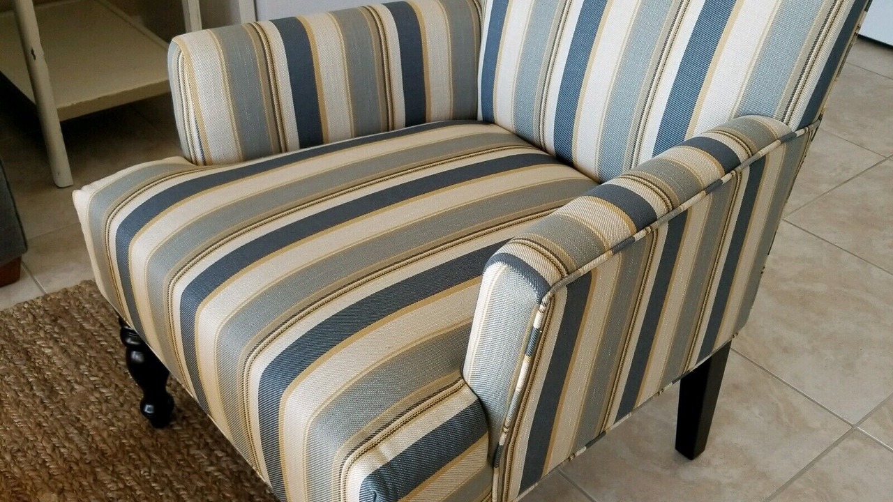 Photo of Livingroom in Gulf Place