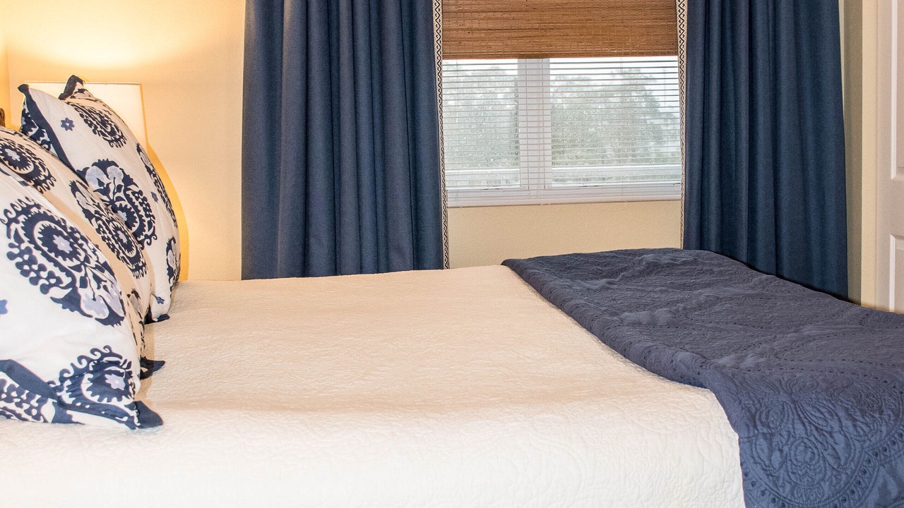 Photo of Bedroom in Gulf Place