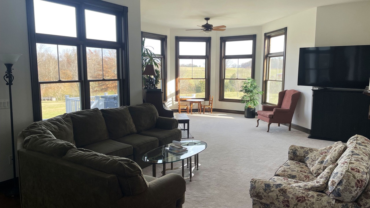Photo of Bedroom in Luray