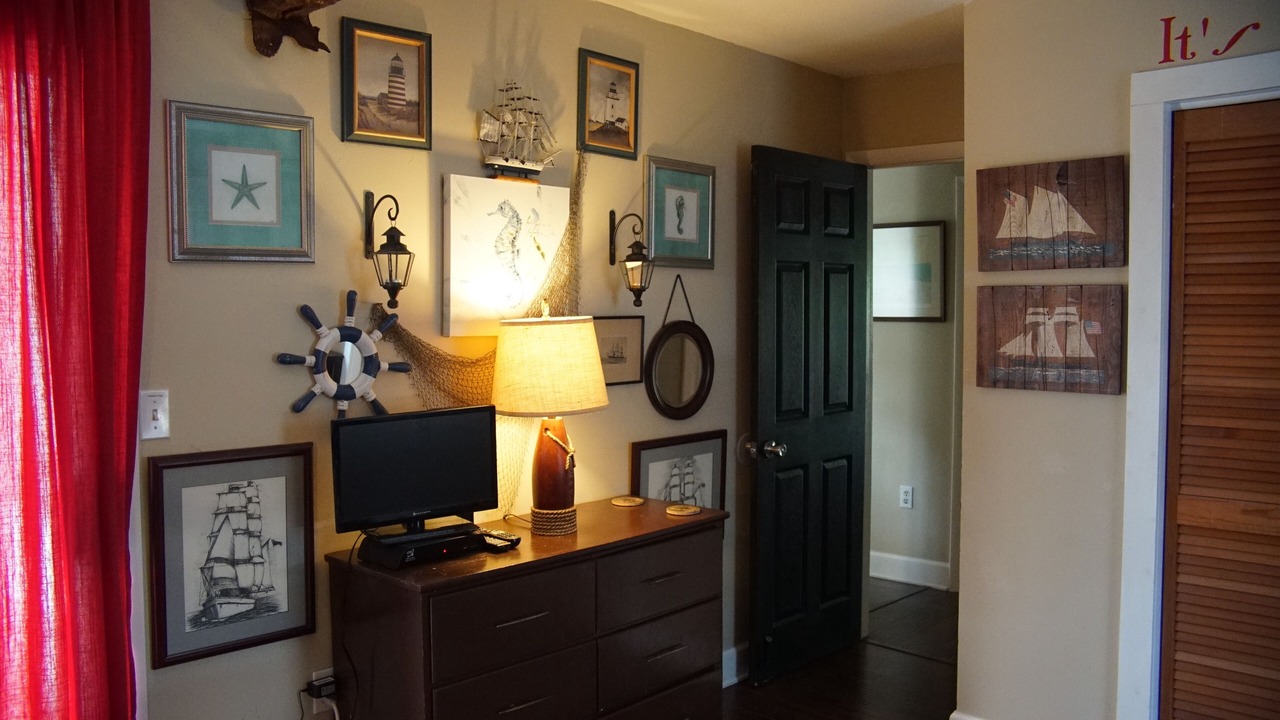 Photo of Bedroom in Alligator Point