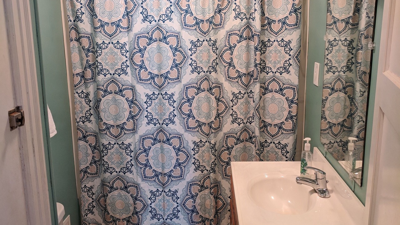 Photo of Bathroom in Williamstown