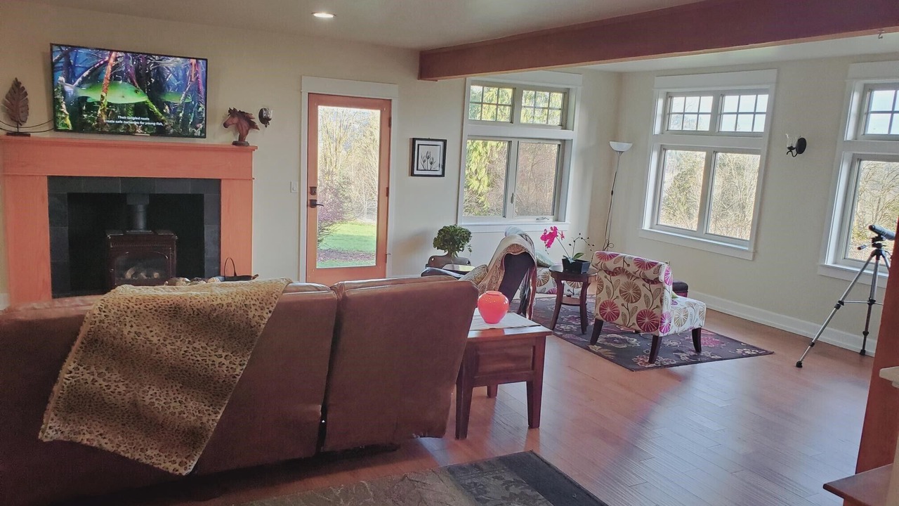 Photo of Livingroom in Monroe