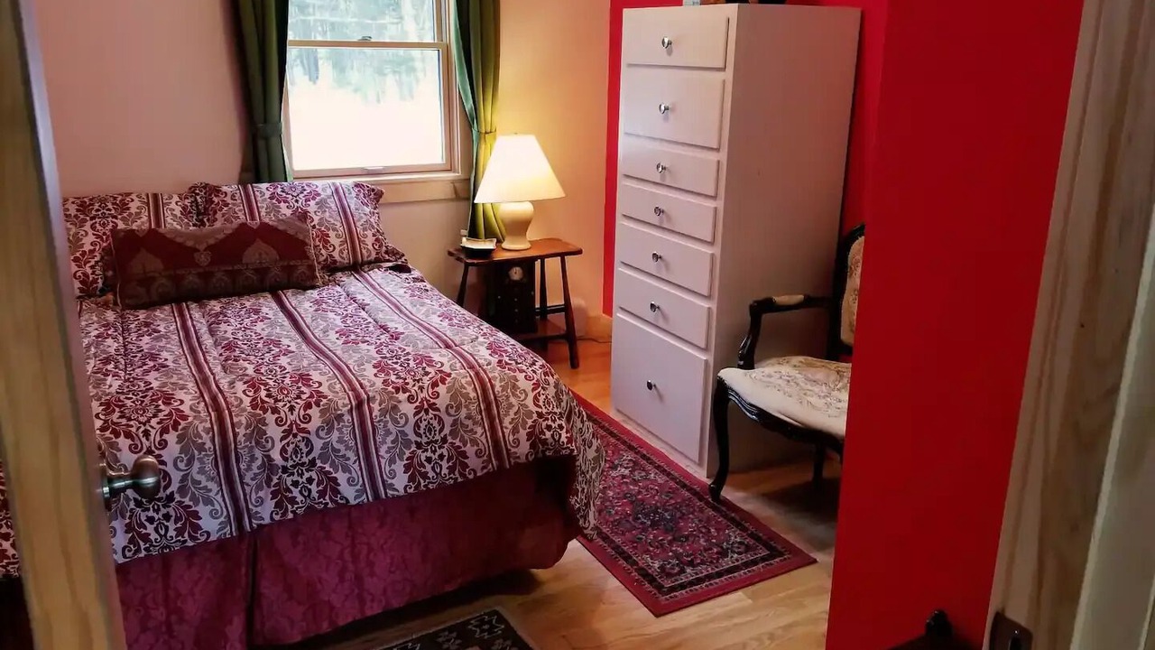 Photo of Bedroom in Indian Lake