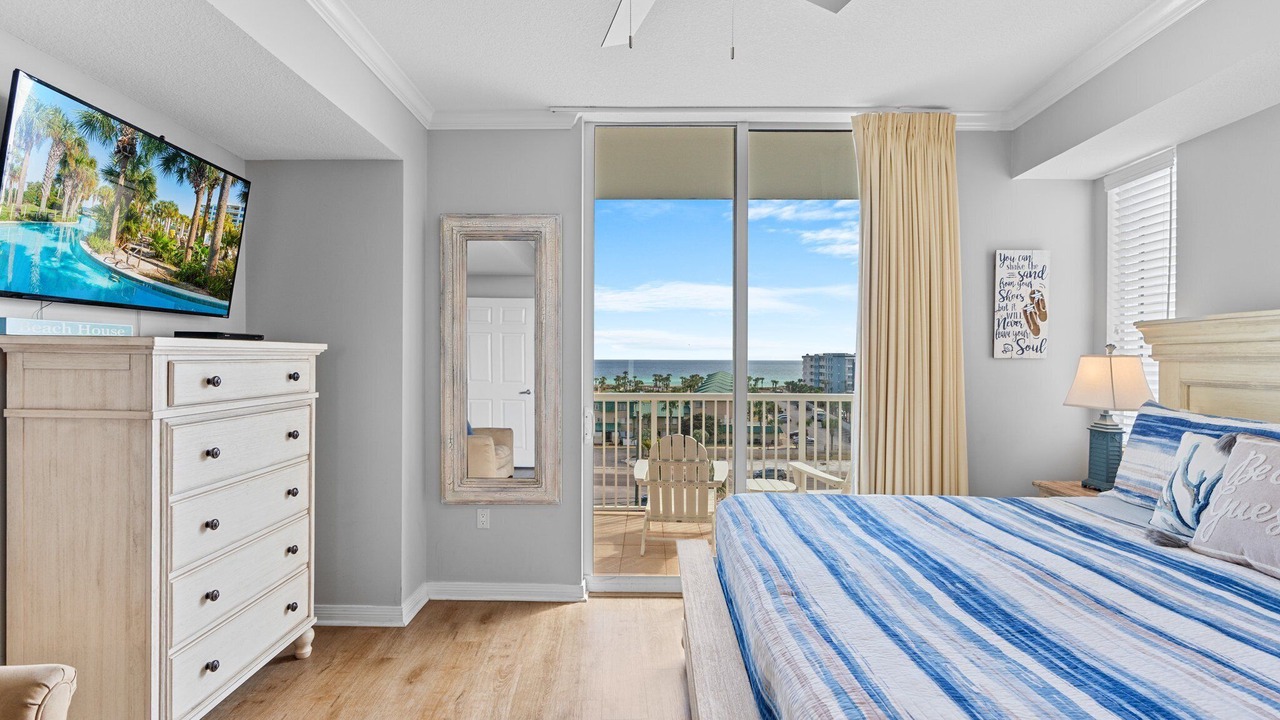 Photo of Bedroom in Destin