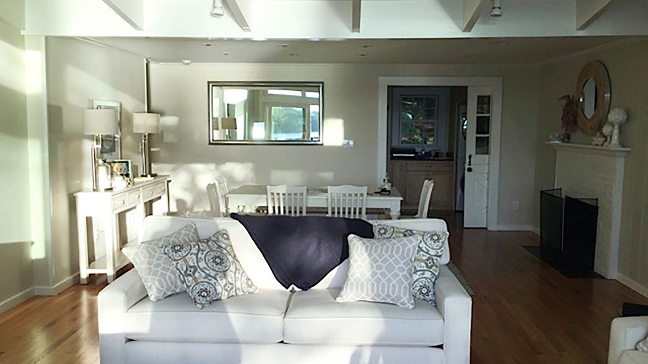Photo of Livingroom in Centerville