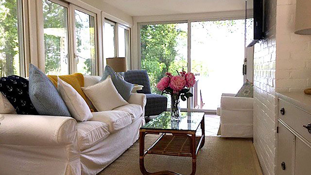 Photo of Livingroom in Centerville