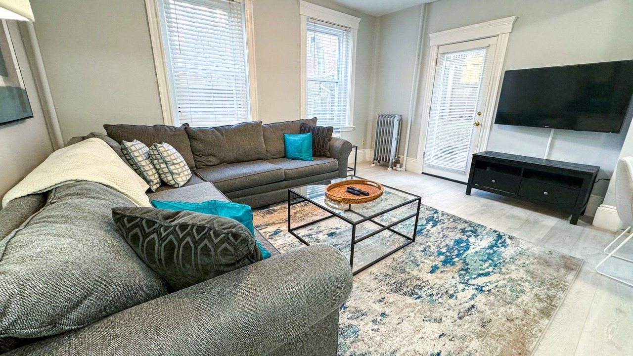 Photo of Livingroom in Griggs Park
