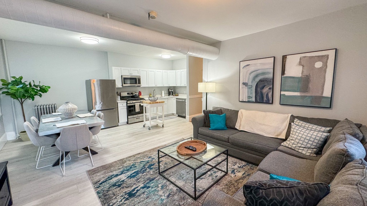 Photo of Livingroom in Griggs Park