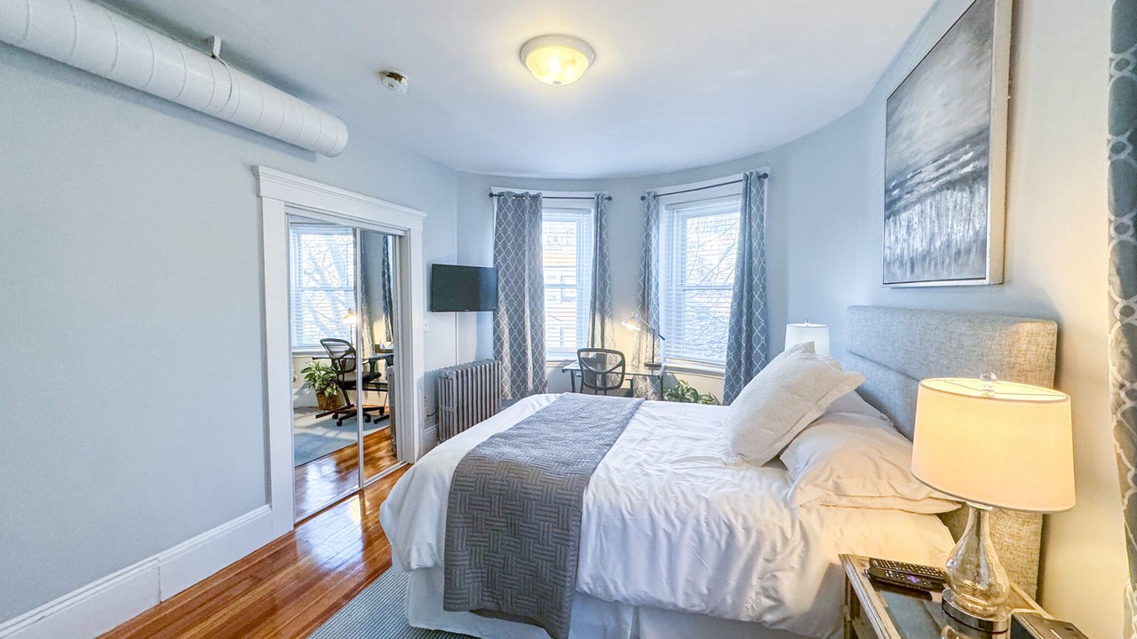 Photo of Bedroom in Griggs Park