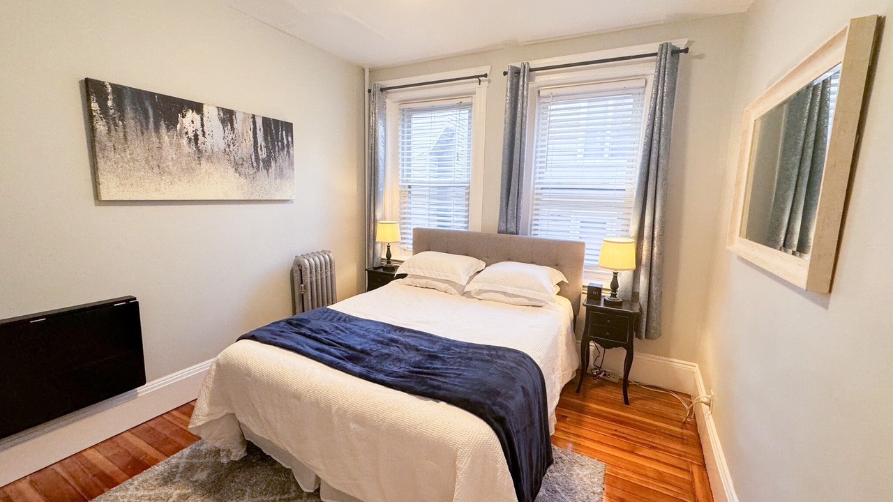 Photo of Bedroom in Griggs Park