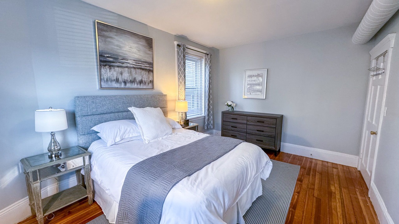 Photo of Bedroom in Griggs Park