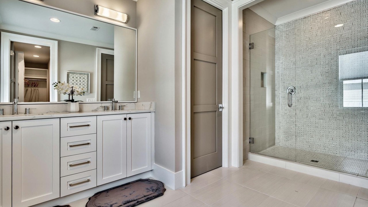 Photo of Bathroom in Seacrest