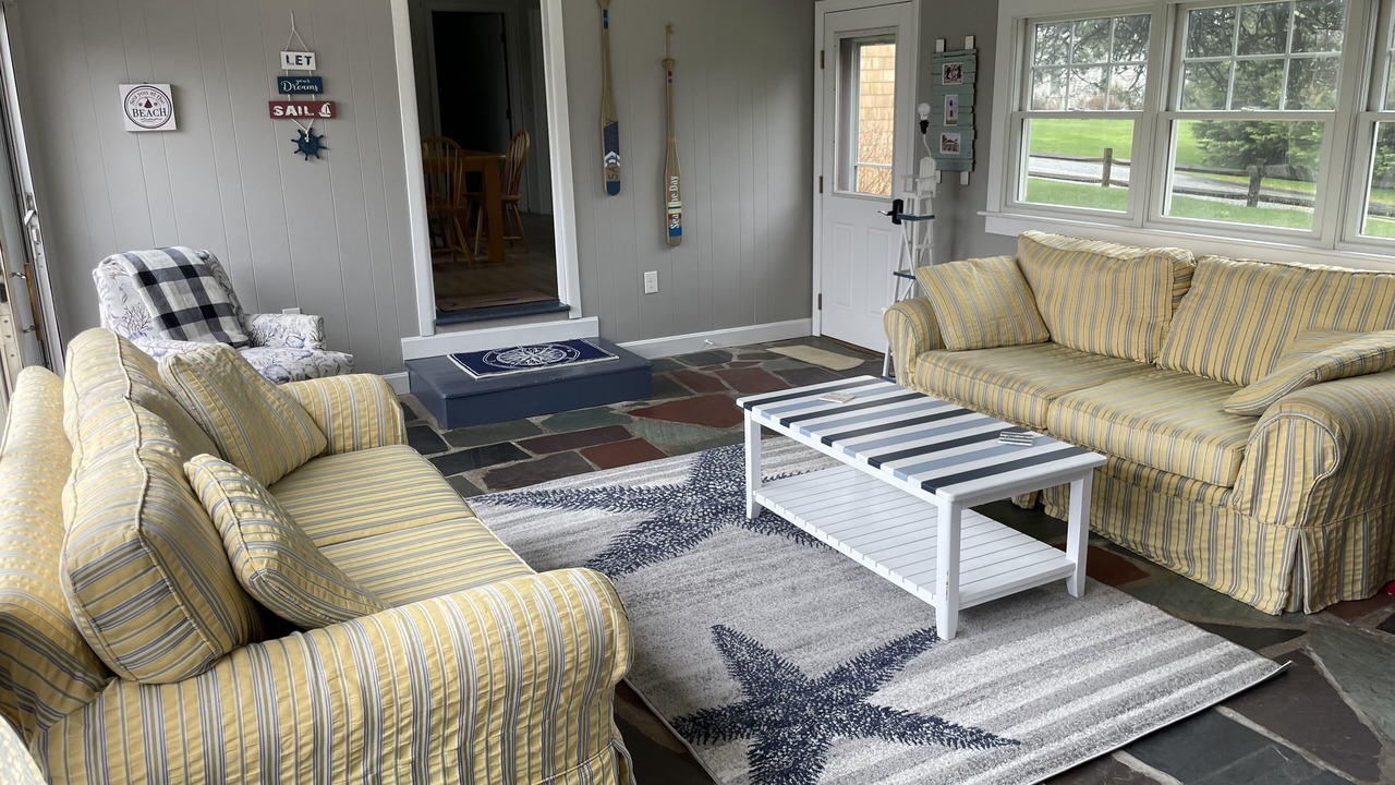 Photo of Livingroom in East Dennis
