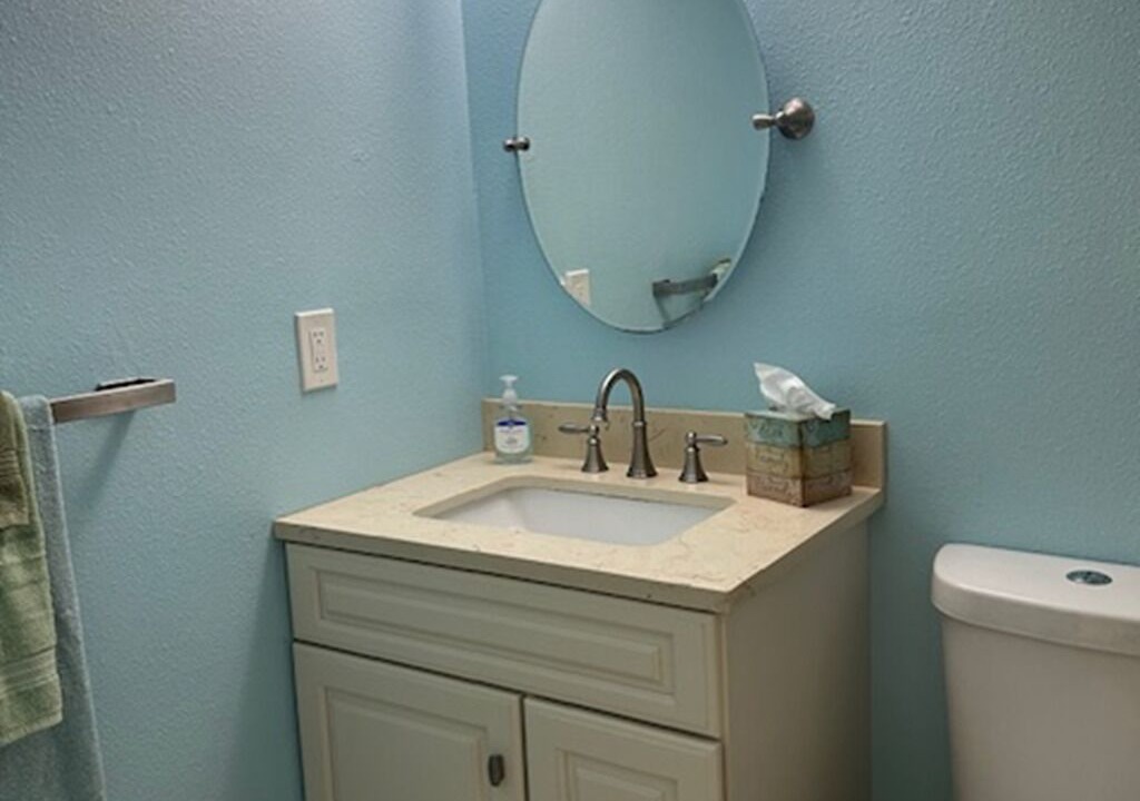Photo of Bathroom in Avon By The Sea