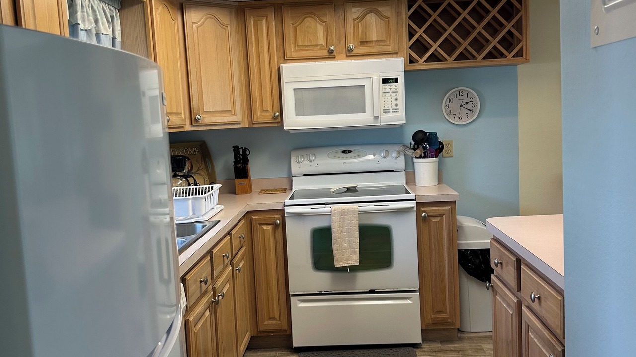 Photo of Kitchen in Avon By The Sea