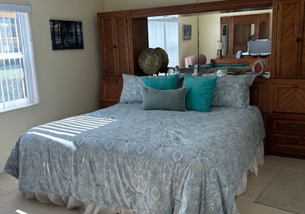 Photo of Bedroom in Avon By The Sea