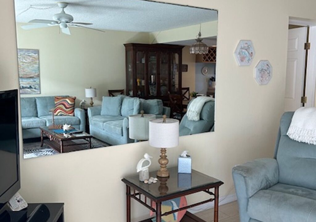 Photo of Livingroom in Avon By The Sea