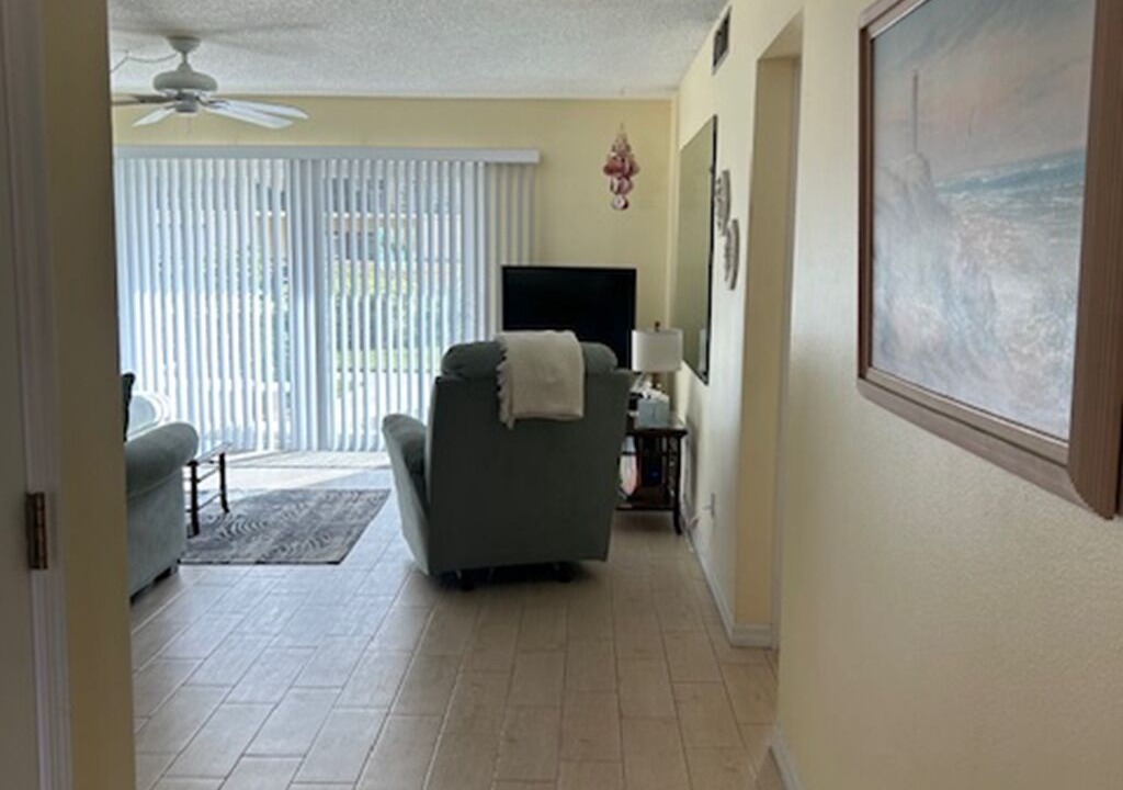 Photo of Livingroom in Avon By The Sea