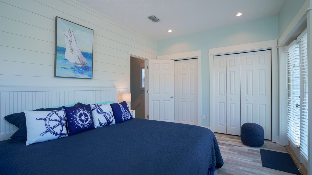 Photo of Bedroom in Seacrest Beach