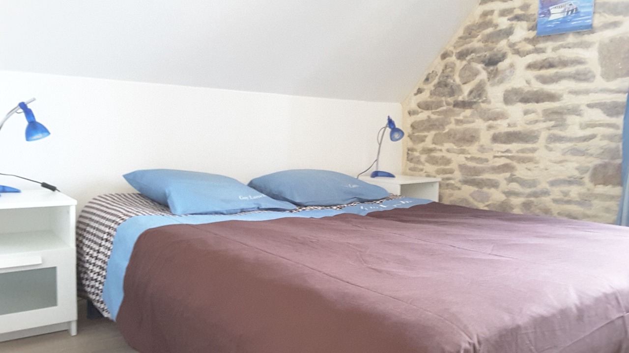 Photo of Bedroom in Plouhinec