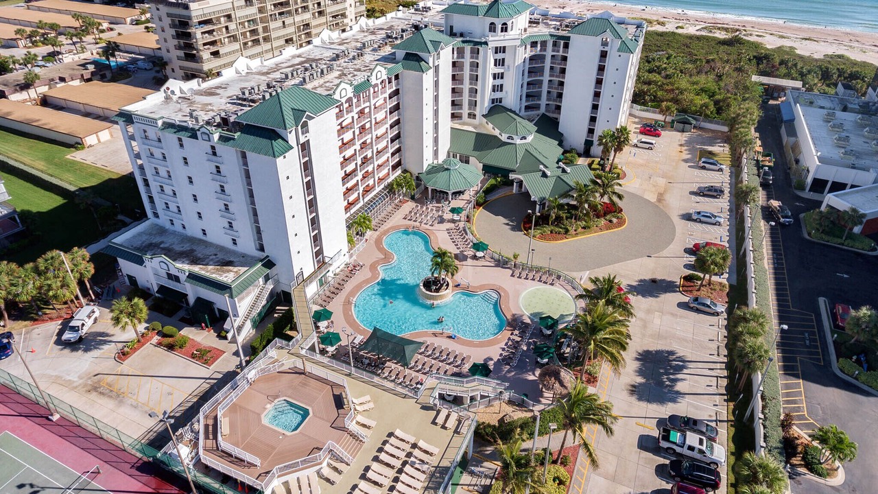Photo of Others in Cocoa Isles